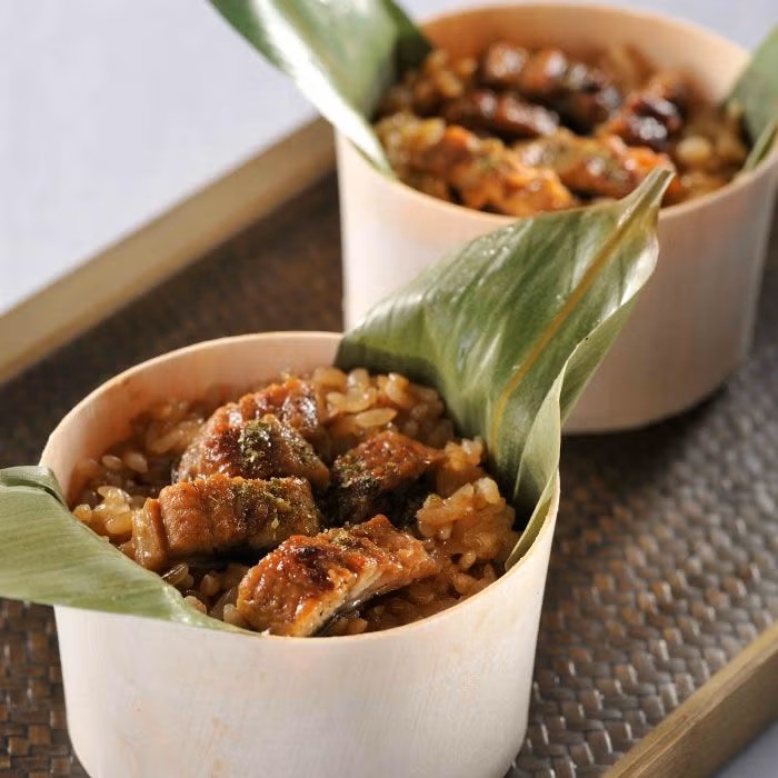 【大五うなぎ工房】うなぎおこわ