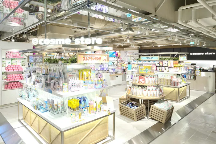 アットコスメ外観