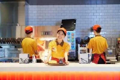 ロッテリアの接客風景