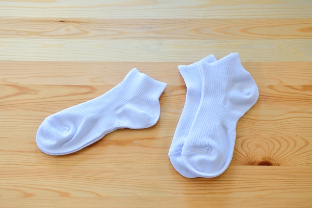 白い靴下