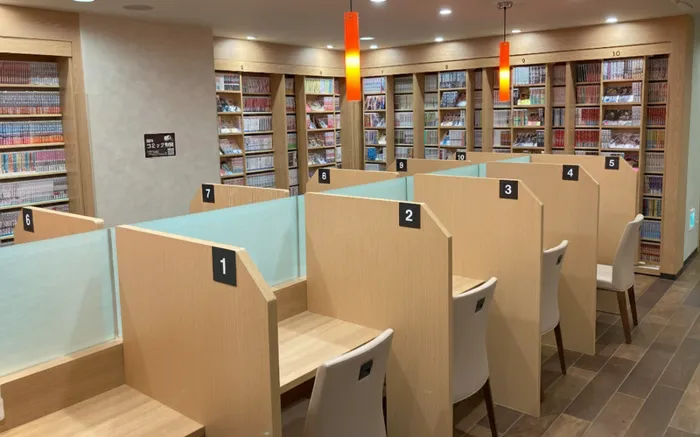 快活CLUB店内画像