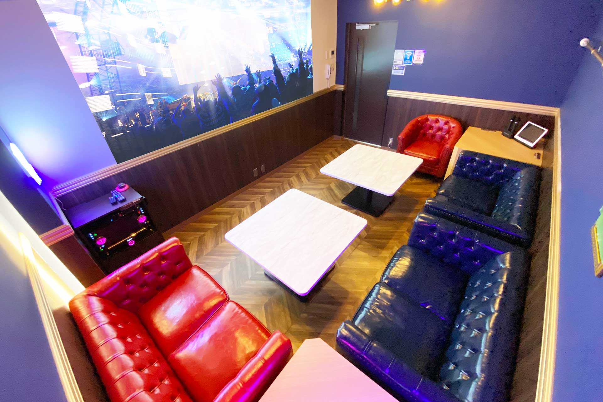 ジャンカラ内装