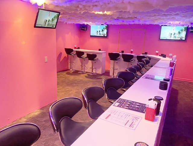 Girls Bar Al'aise"Royal Lounge"名古屋駅前店（アレーズ）のフォトギャラリー1