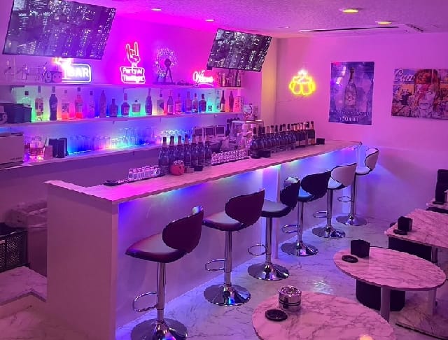 Cafe Bar PLATINUM（プラチナ）のフォトギャラリー1