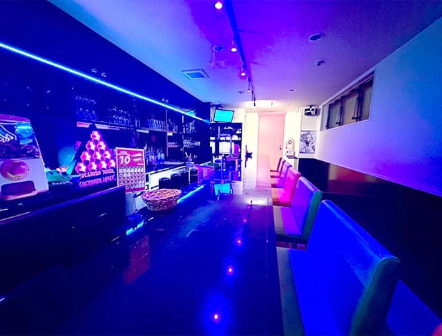 Girls Bar CROWEA（クロウエア）のフォトギャラリー2
