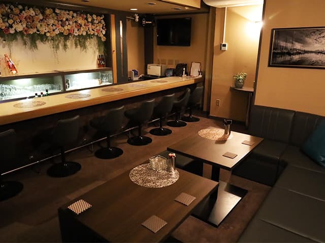 【桜木町】スナック CHIRO（チロ）のフォトギャラリー1