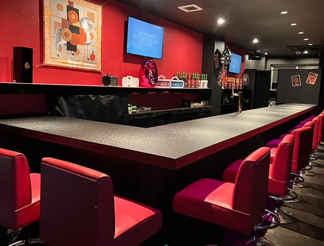 【千葉中央駅、千葉駅】Girl’s Bar Queen（クイーン）のフォトギャラリー1