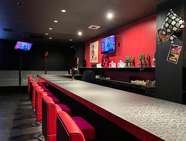 【千葉中央駅、千葉駅】Girl’s Bar Queen（クイーン）のフォトギャラリー2