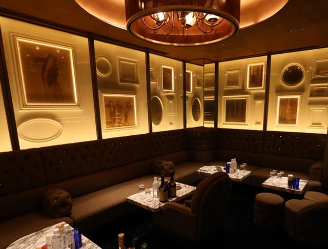 First Club（ファーストクラブ）のフォトギャラリー1
