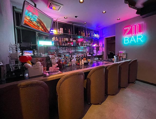 NAHA ZIL BAR（ナハジルバー）のフォトギャラリー2