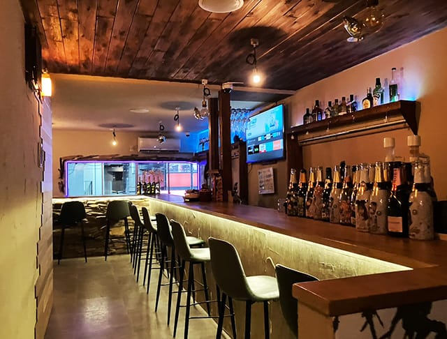 Bar 2Fで夜ふかしのフォトギャラリー1
