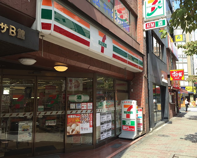 セブンイレブン 西新宿小滝橋通り店のフォトギャラリー1