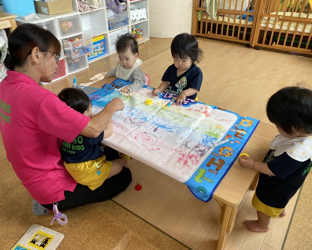 幼児教育保育園・プリスクール ニコニコアカデミーキッズ　エコール・マミ真美ヶ丘園のフォトギャラリー1