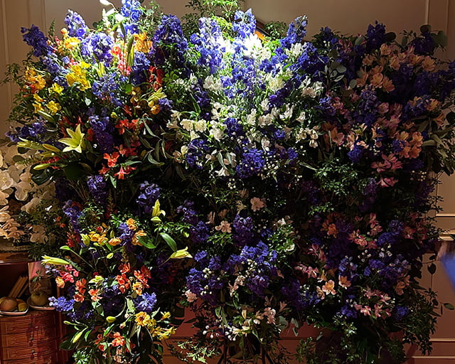 October-Crutch Flowersのフォトギャラリー4