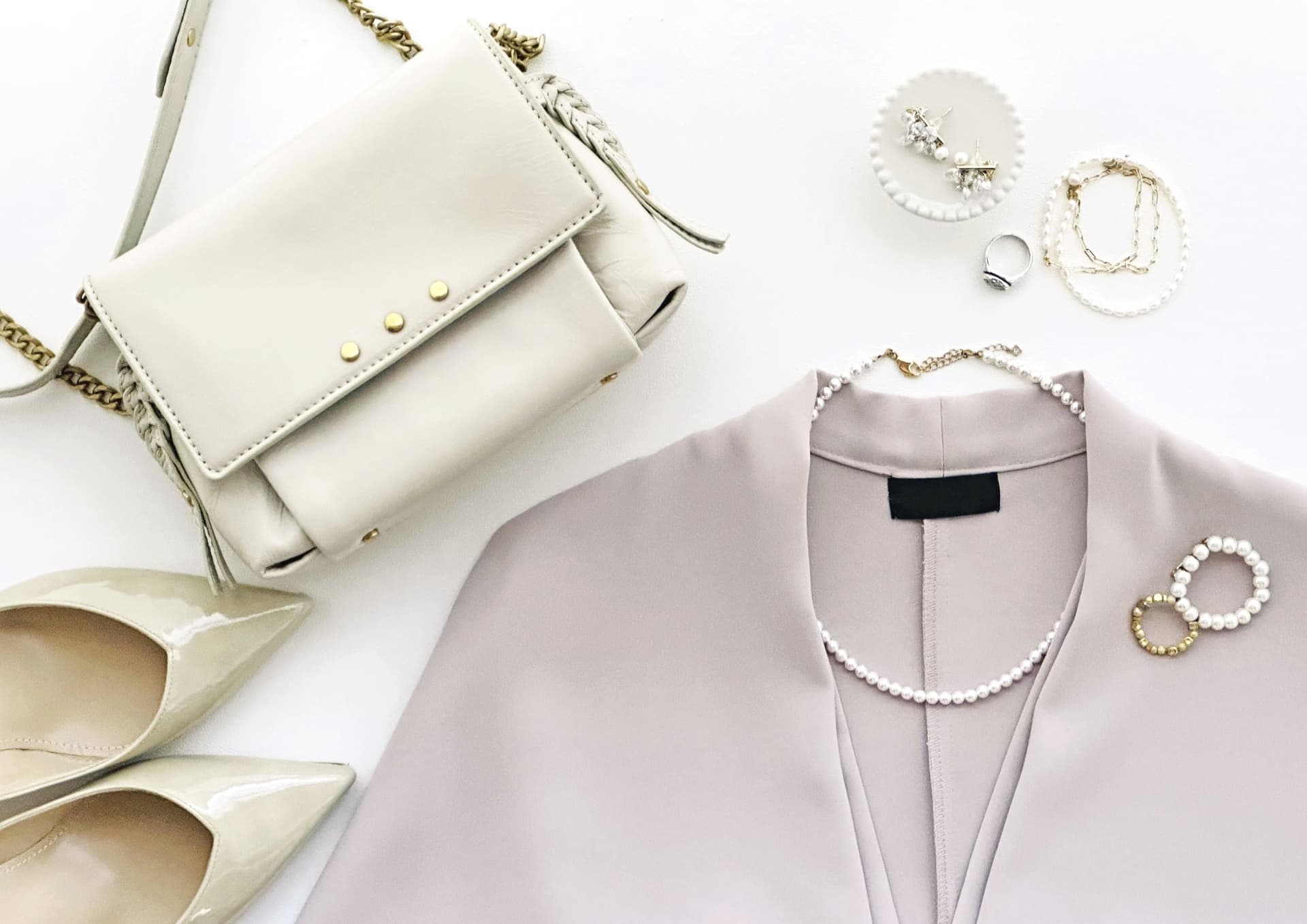 株式会社シーエーセールススタッフ（東京都）の女性バイト求人情報