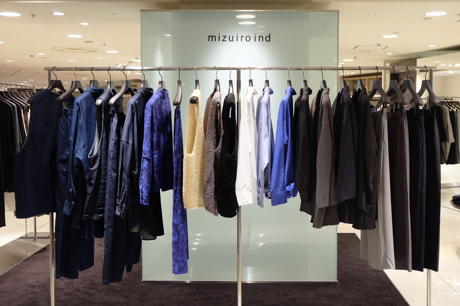 株式会社シーエーセールススタッフ（武蔵小杉駅）の女性バイト求人情報