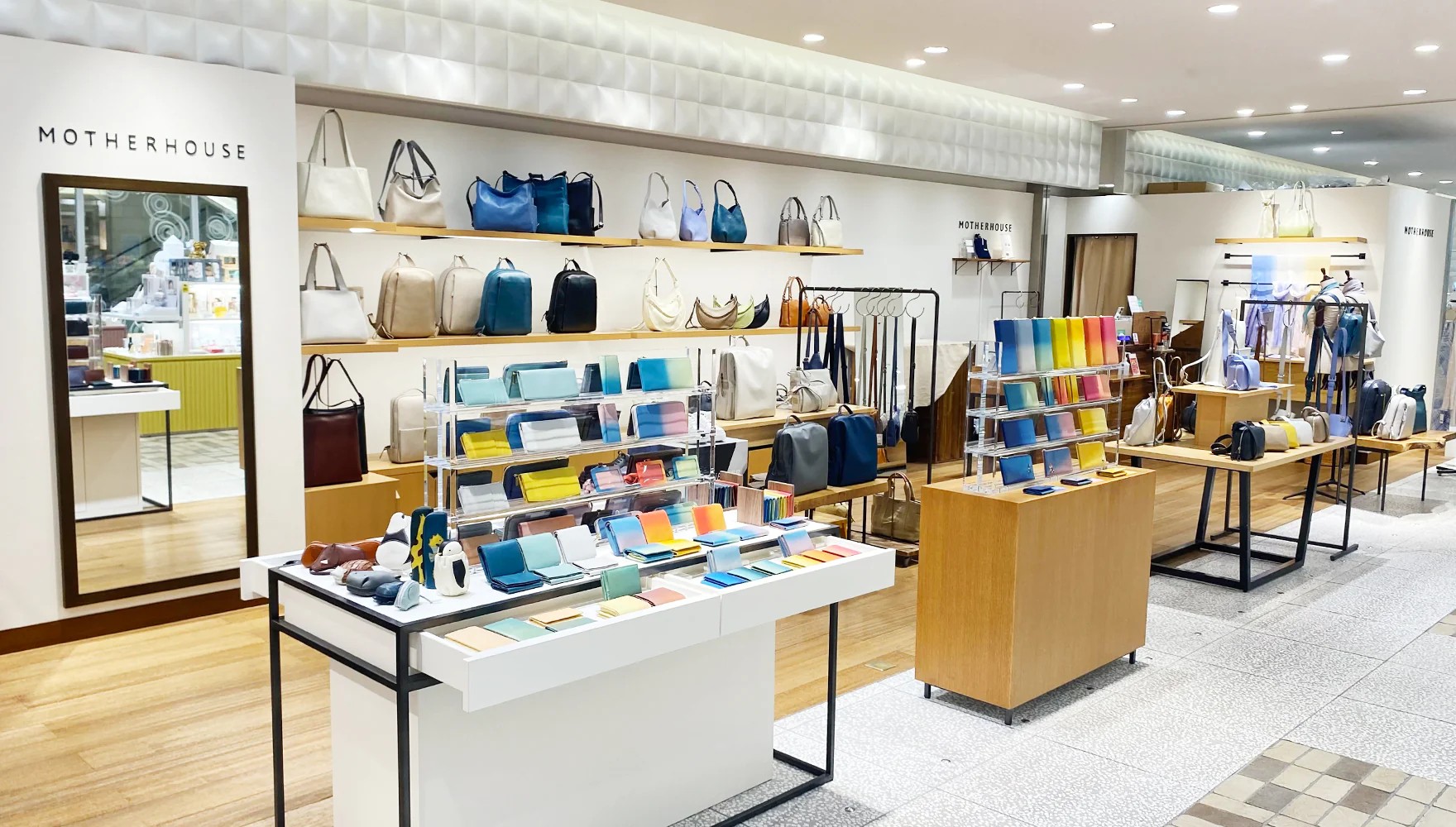 株式会社シーエーセールススタッフ（渋谷駅）の女性バイト求人情報