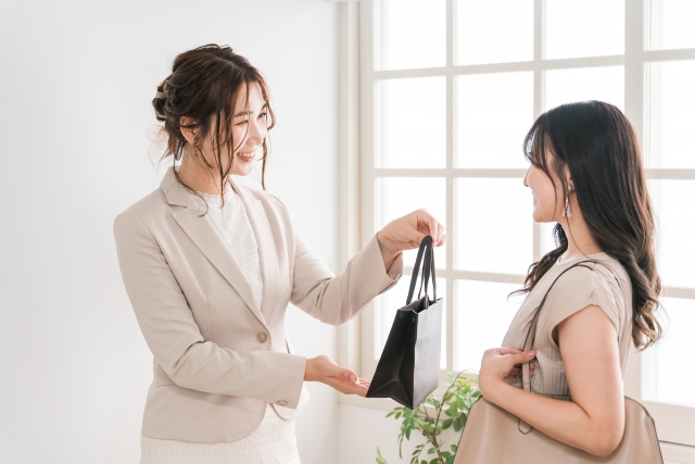 株式会社シーエーセールススタッフ（東京都）の女性バイト求人情報